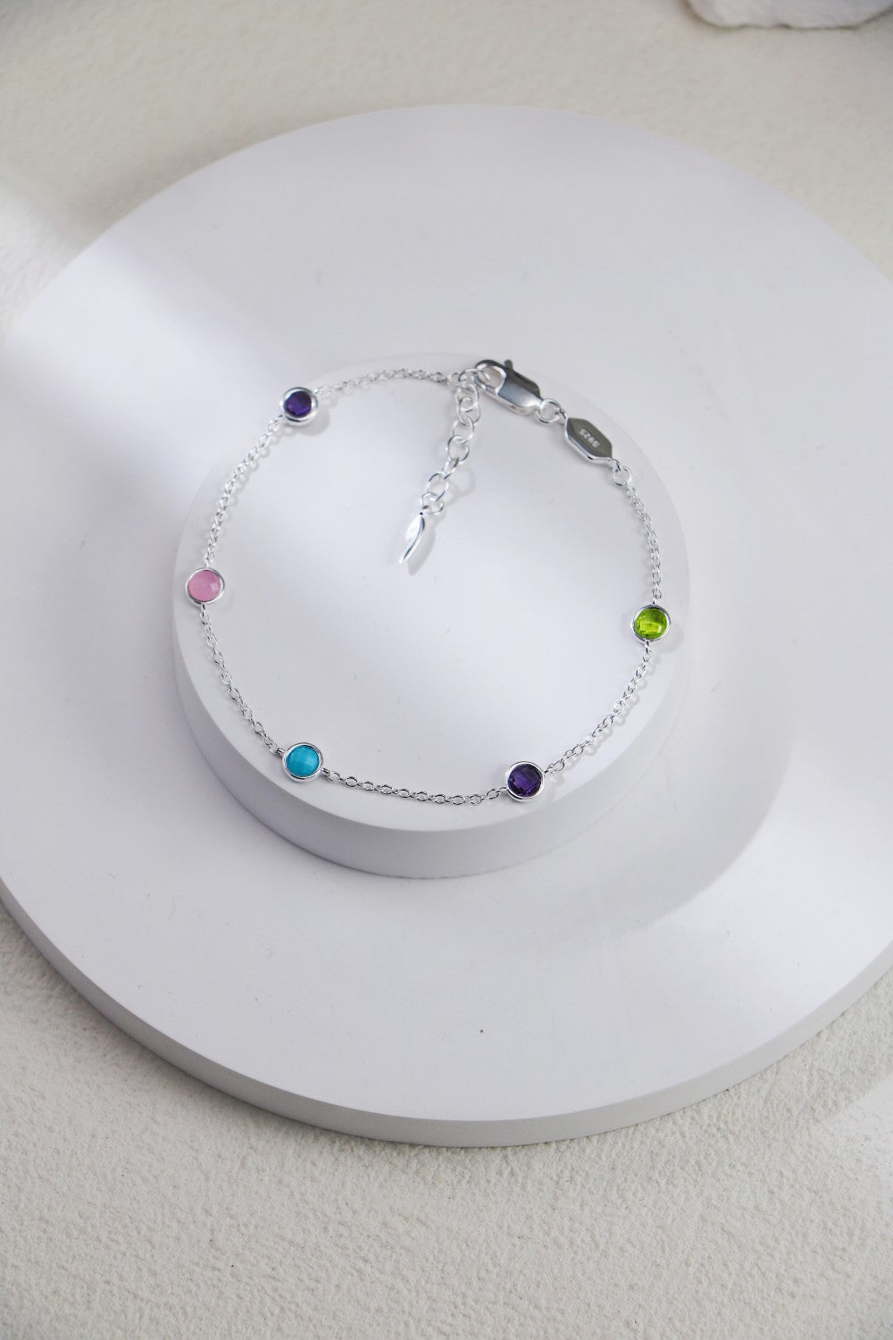 S925 Sterling Silver Round Diamond-Cut Colored Stone Bracelet