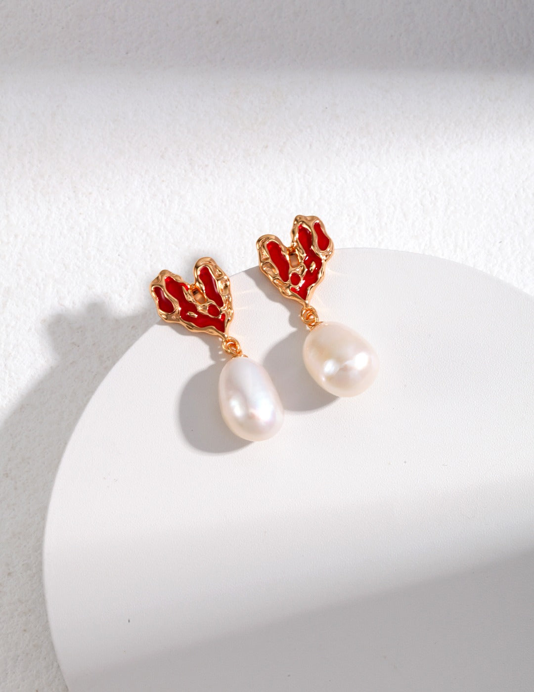 Sterling Silver Heart Enamel Pearl Earring