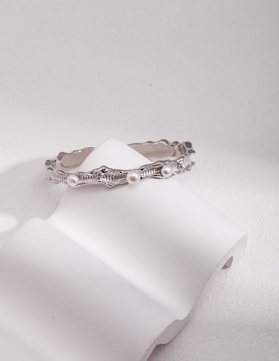 Sterling Silver Pearl Bangle