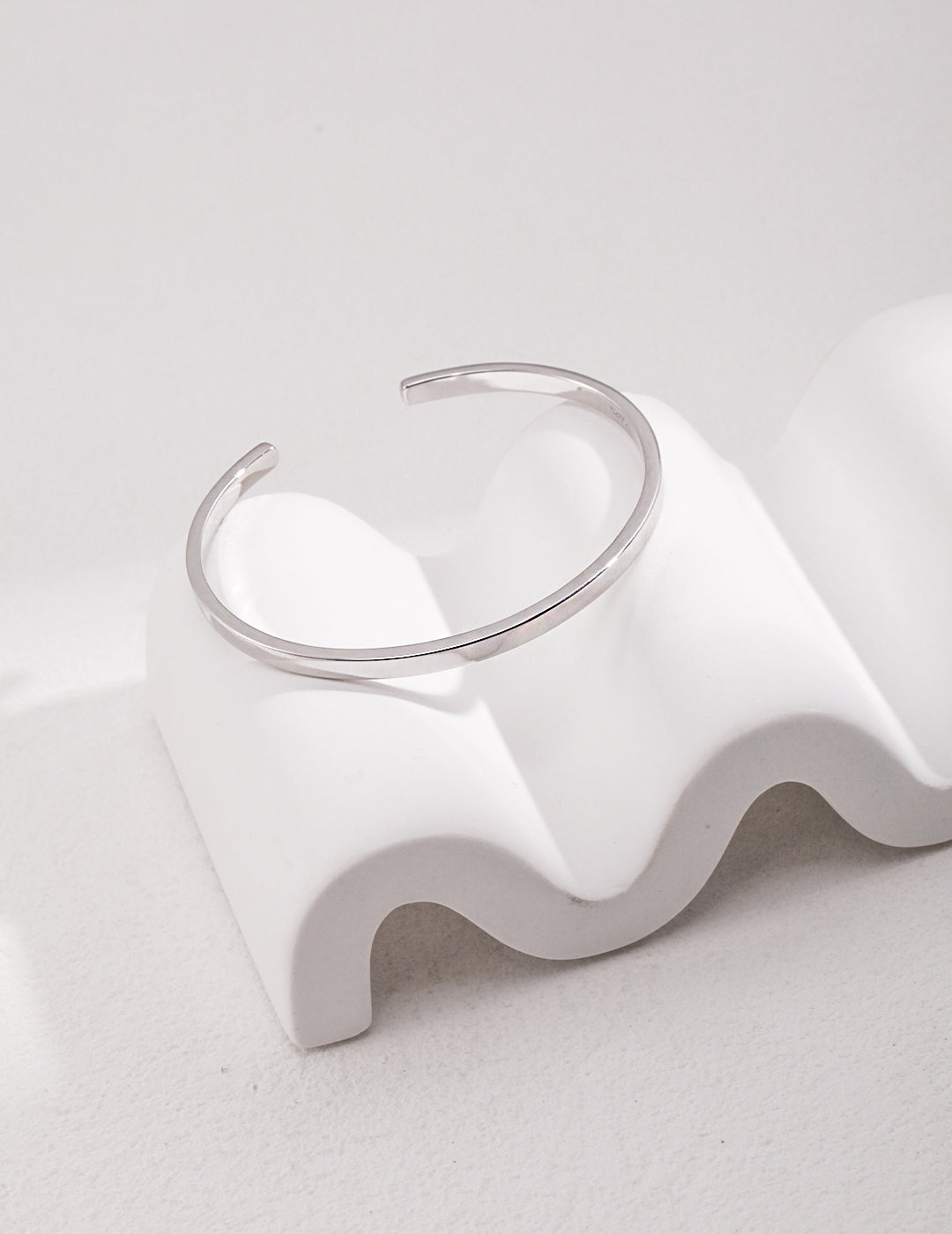 Pure Silver Smooth Bangle