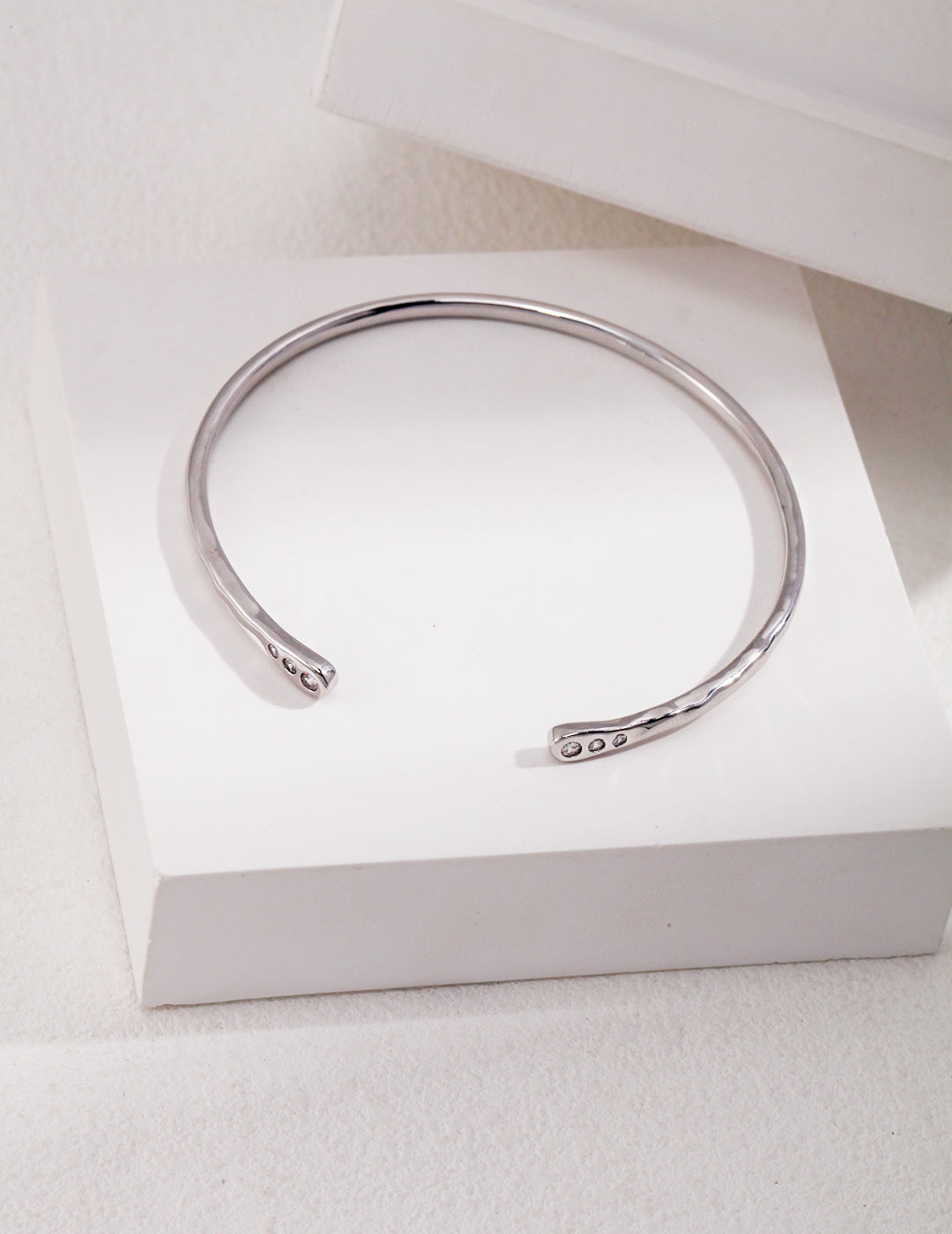 S925 Silver Minimalist Bangle