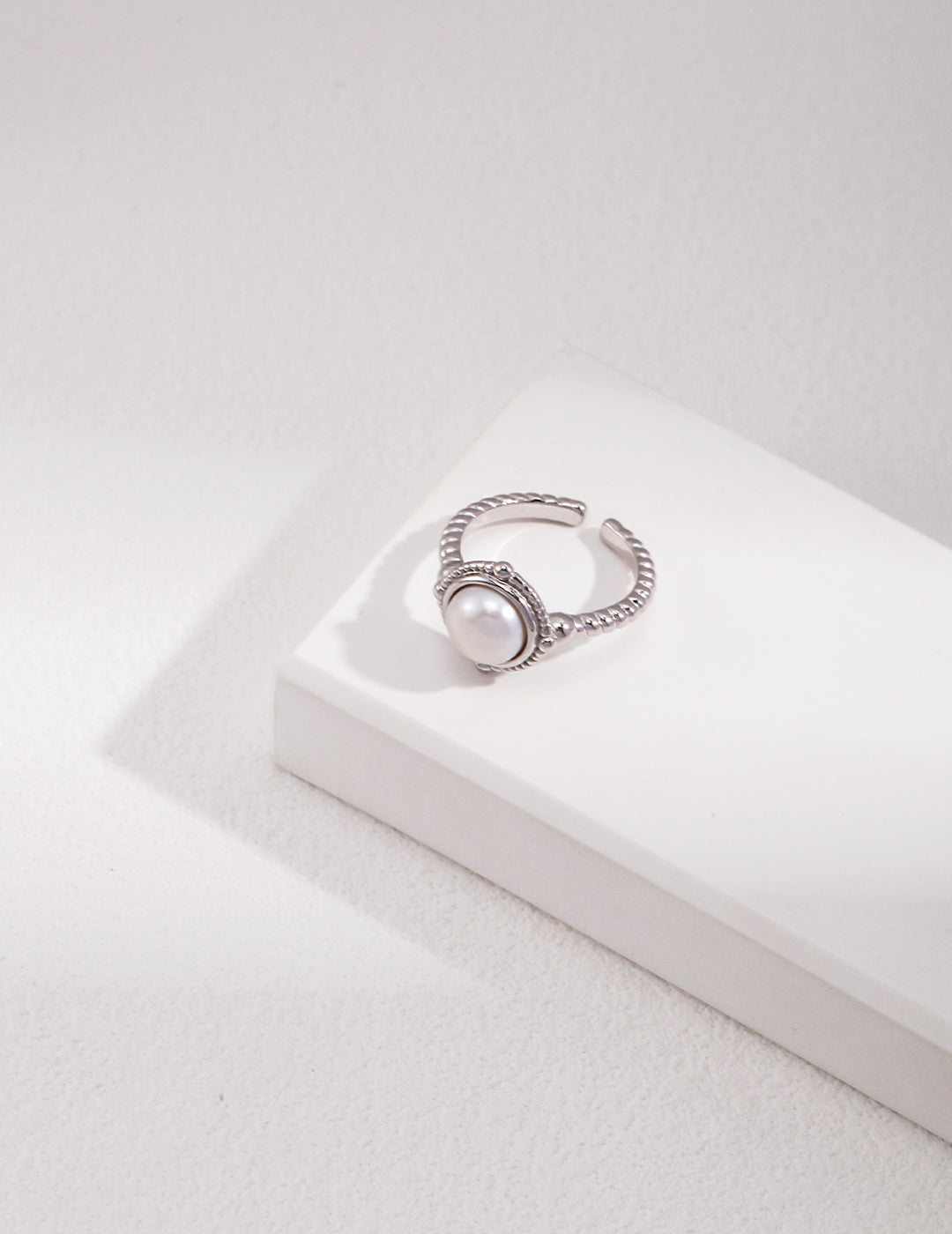 Pure Silver Pearl Ring