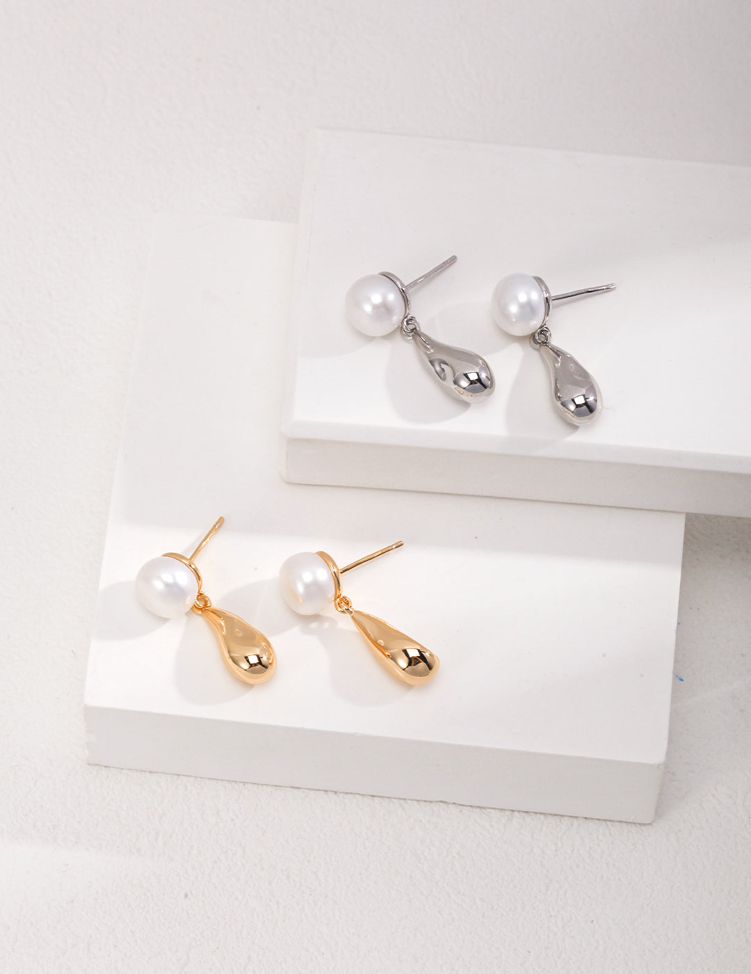 Sterling Silver Pearl Earring