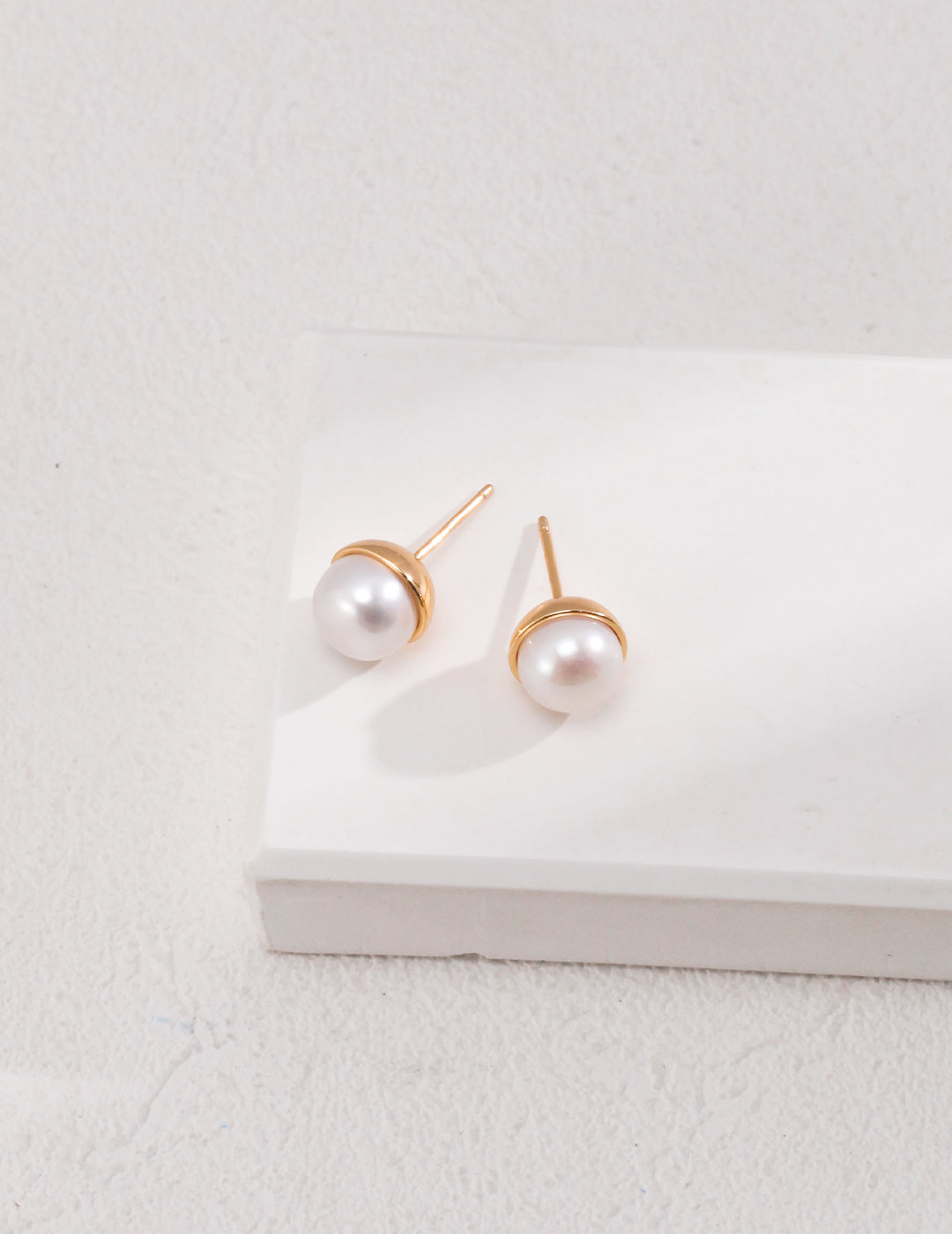 Sterling Silver Pearl Earring